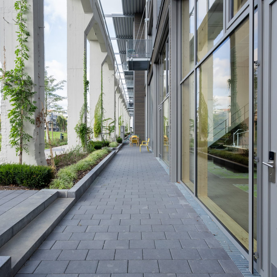 Terrasse eines Loft B&uuml;ros